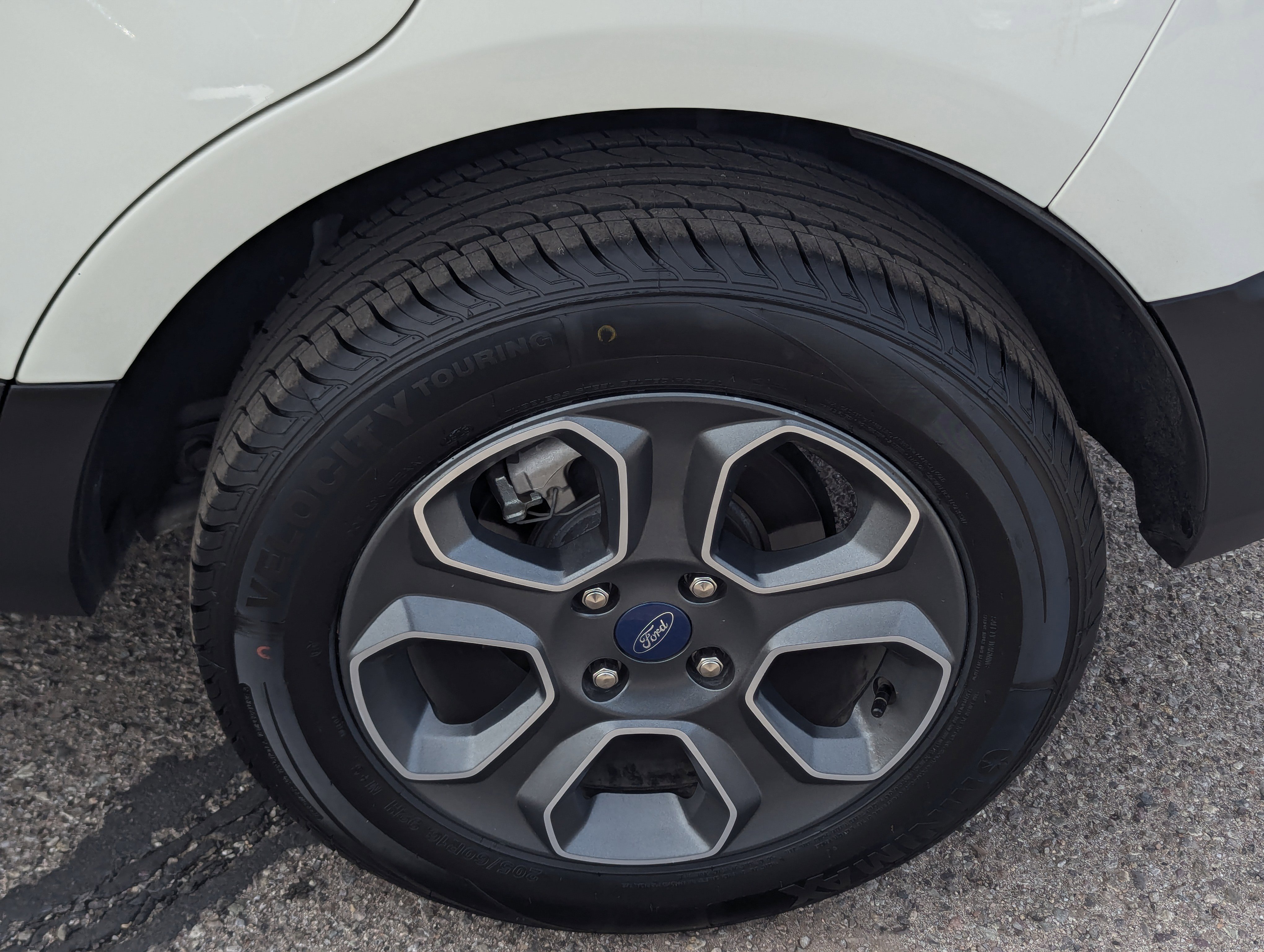 Used 2021 Ford EcoSport S image 7