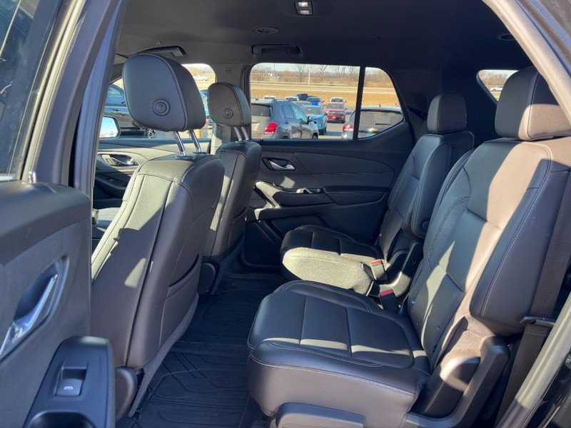 Used 2023 Chevrolet Traverse LT w/ LPO, Floor Liner Package image 11