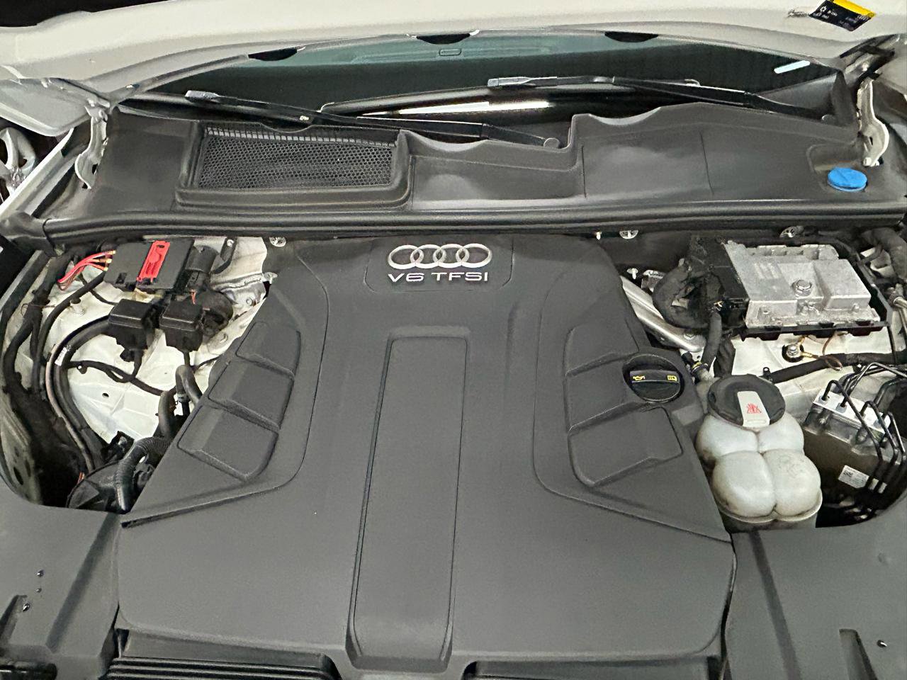 Used 2018 Audi Q7 3.0T Premium image 27