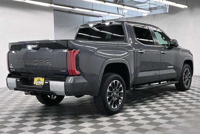 Used 2025 Toyota Tundra Limited image 14