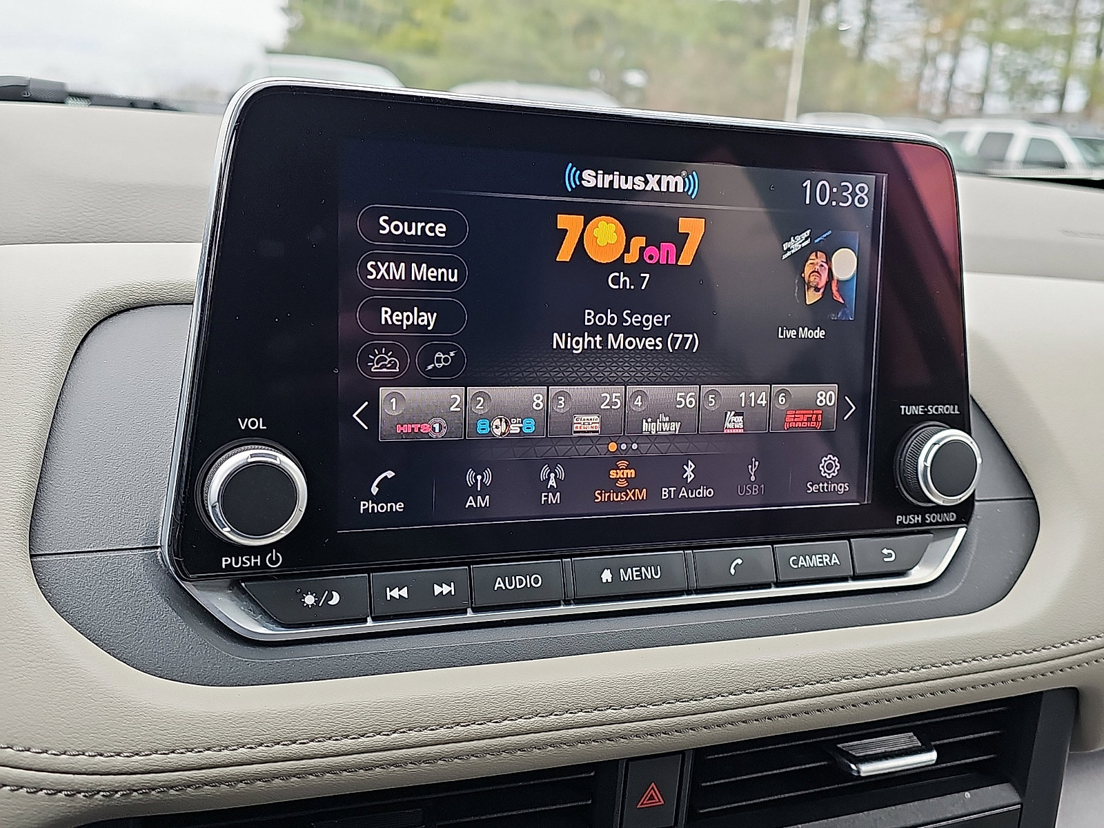 Certified 2023 Nissan Rogue SV image 17