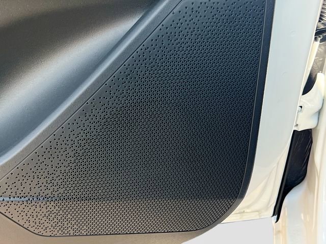 New 2026 Kia Niro LX FWD image 18