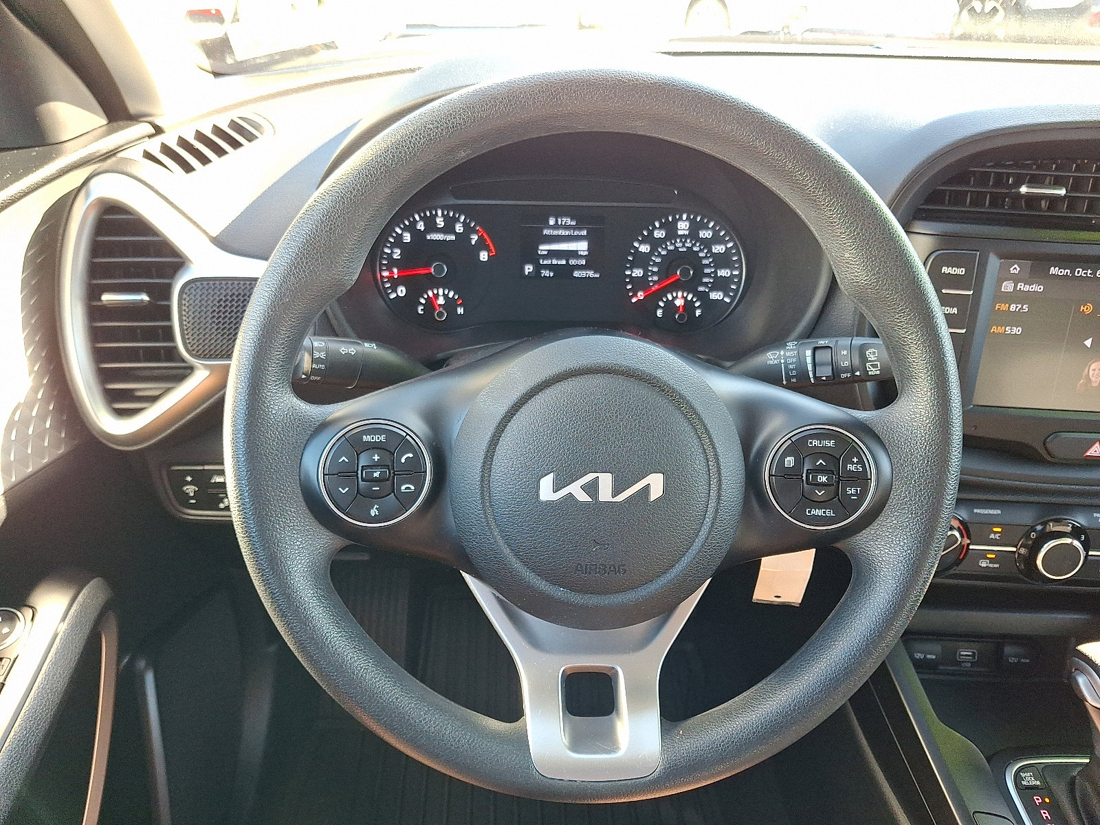 Certified 2022 Kia Soul LX w/ Technology Package image 18