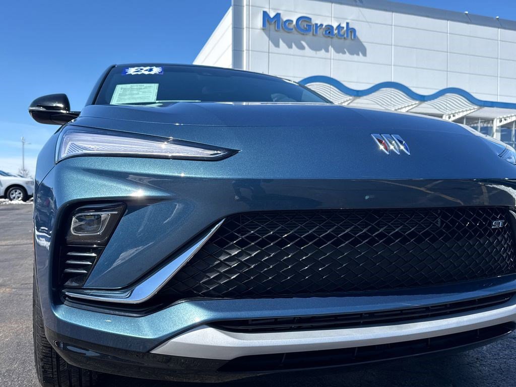 Used 2024 Buick Envista Sport Touring w/ Convenience I Package image 13