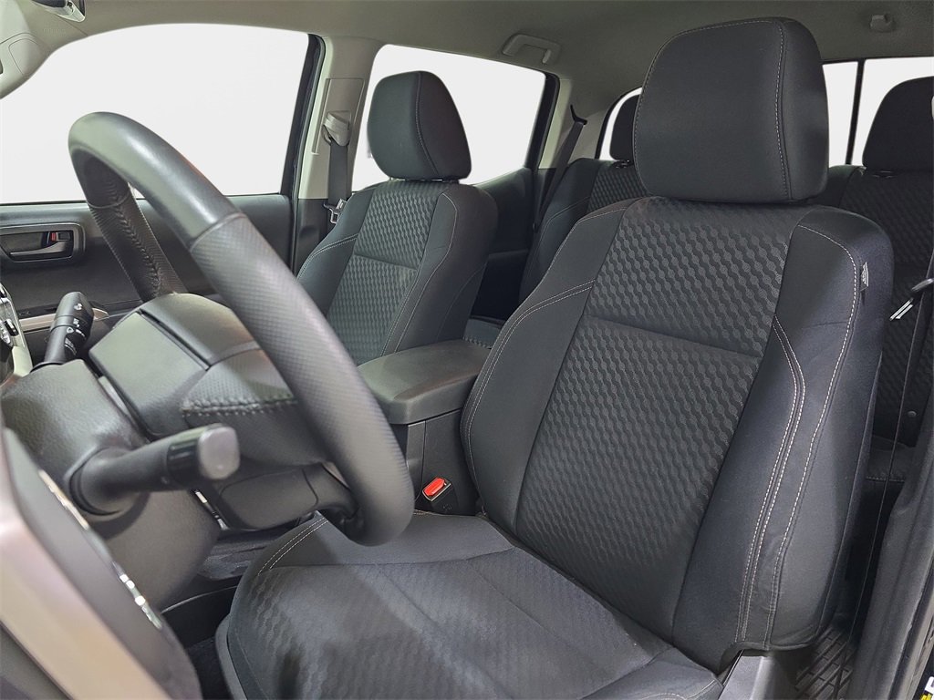 Used 2023 Toyota Tacoma 4x4 Double Cab image 17