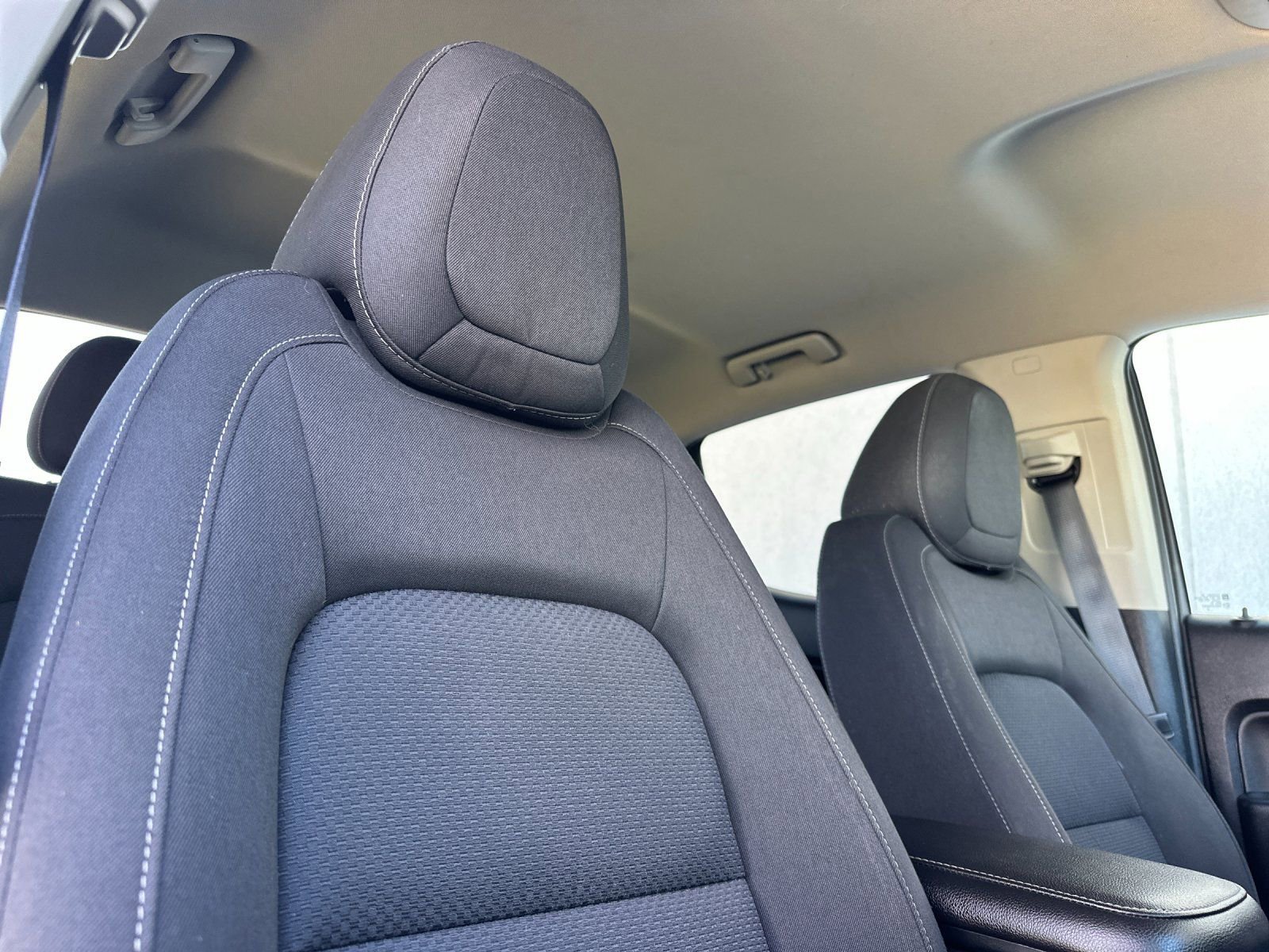 Used 2017 Chevrolet Colorado LT w/ Safety Package image 17