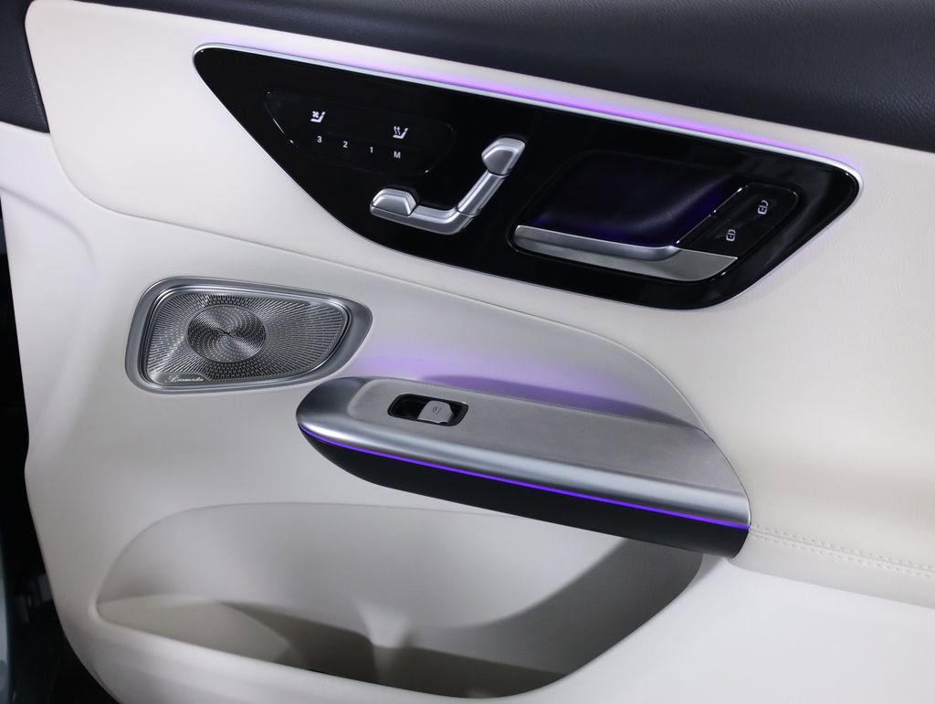 Certified 2026 Mercedes-Benz GLC 300 4MATIC image 59