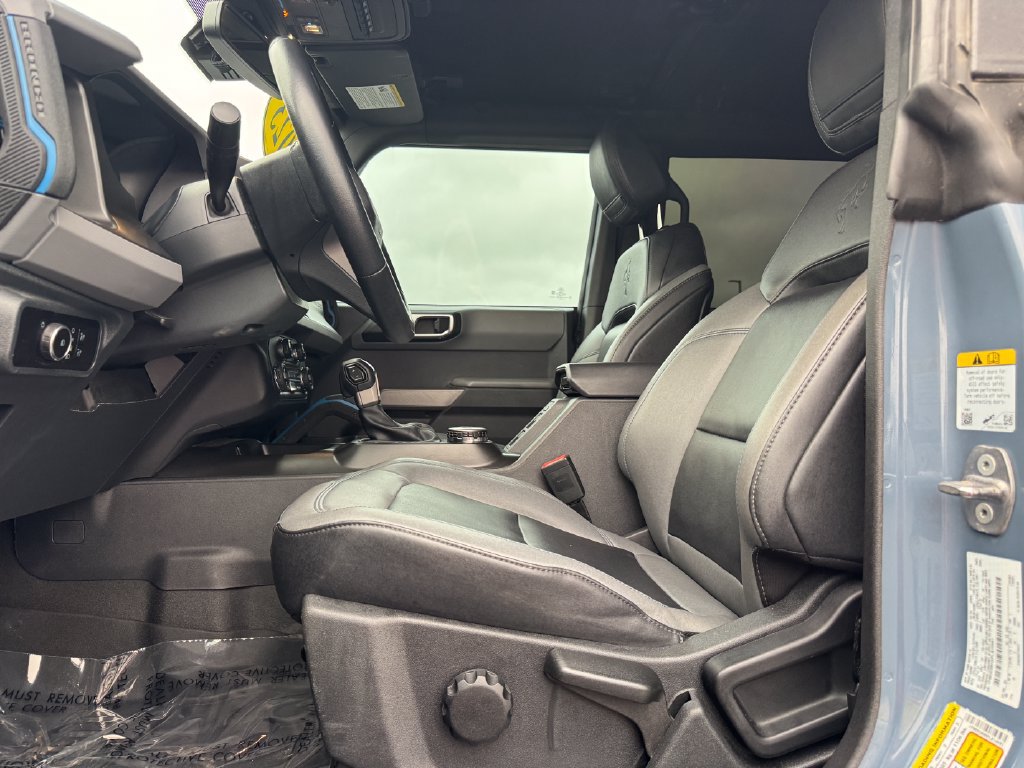 Used 2023 Ford Bronco Black Diamond AWD/4WD image 15
