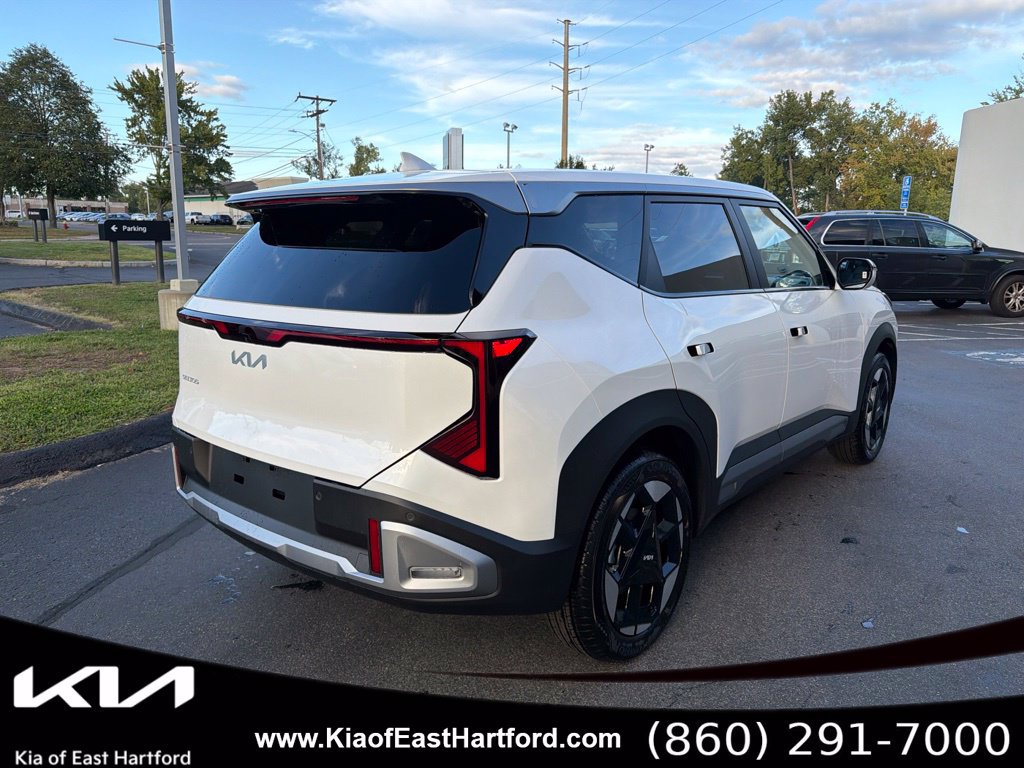 New 2027 Kia Seltos EX FWD image 8