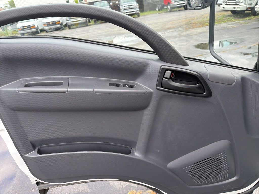 New 2025 Chevrolet Low Cab Forward image 12