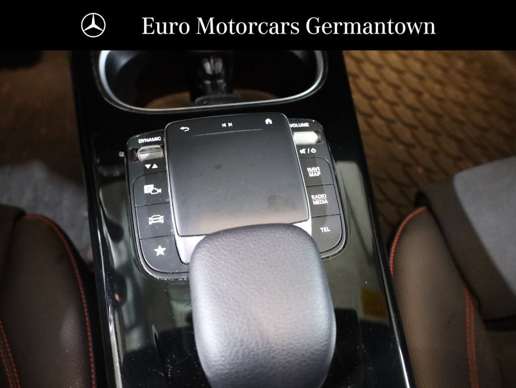 Used 2023 Mercedes-Benz CLA 250 4MATIC image 19