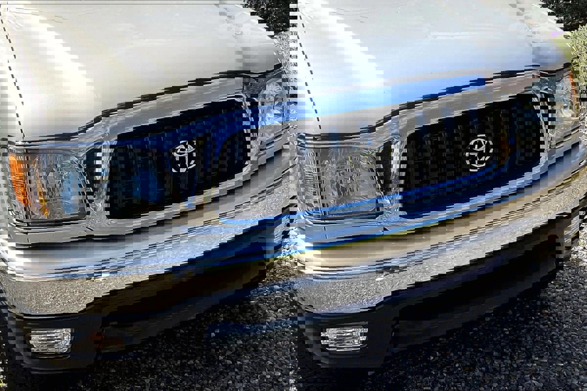 Used 2003 Toyota Tacoma PreRunner RWD image 31