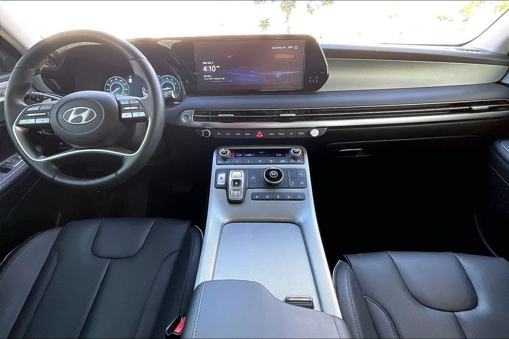 Used 2024 Hyundai Palisade SEL w/ Premium Package FWD image 15