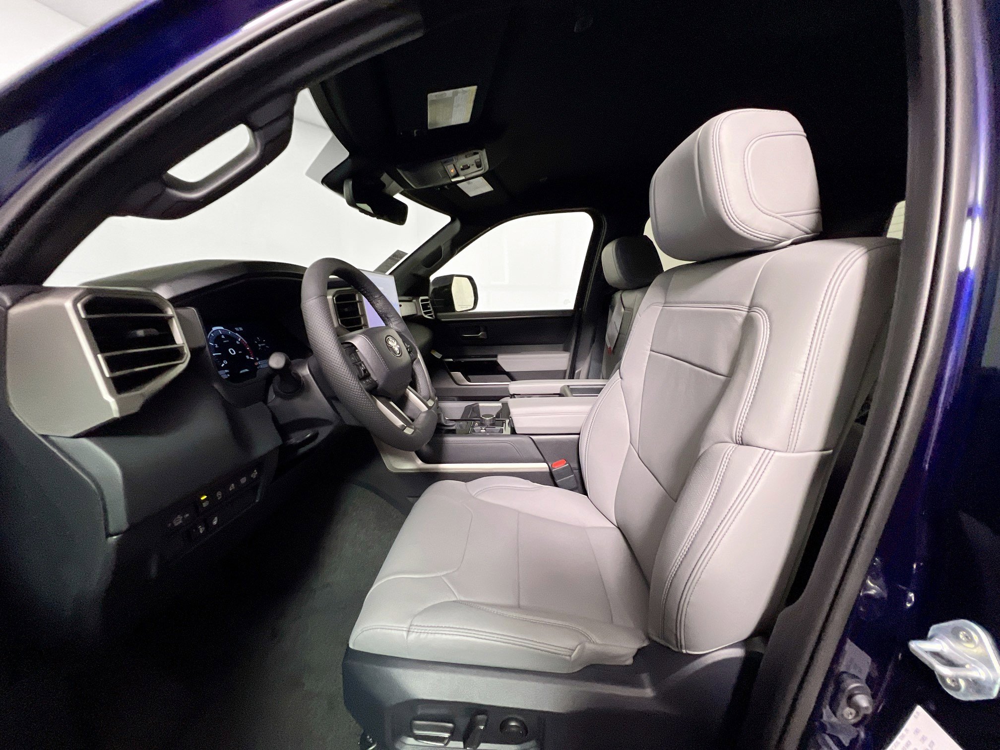 New 2026 Toyota Tundra Limited image 14