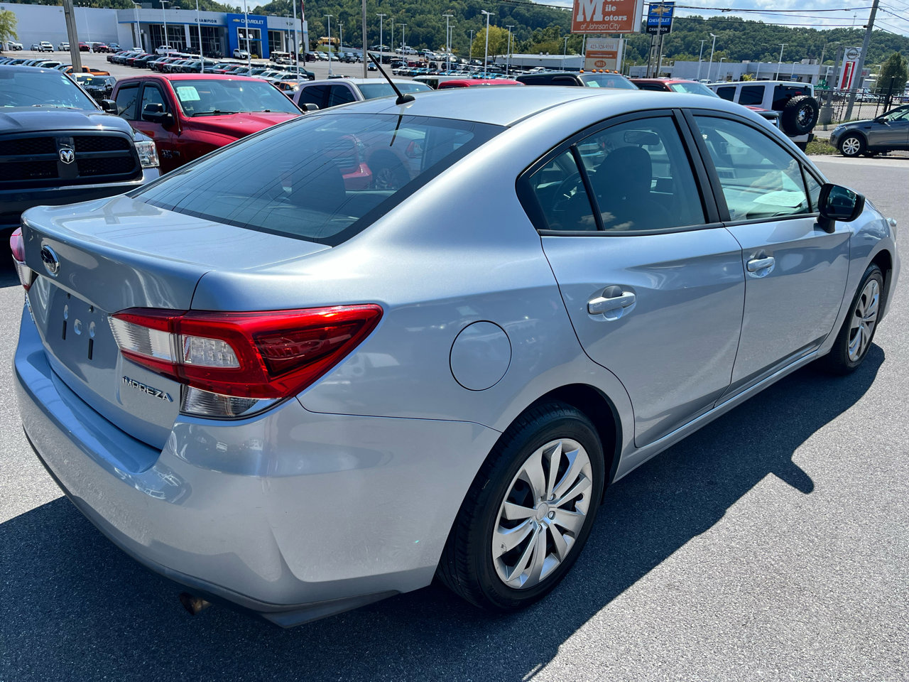 Used 2018 Subaru Impreza 2.0i image 5