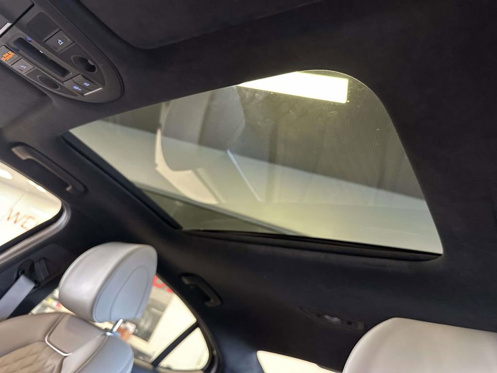 Used 2023 Genesis G70 3.3T w/ Sport Prestige Package AWD/4WD image 22