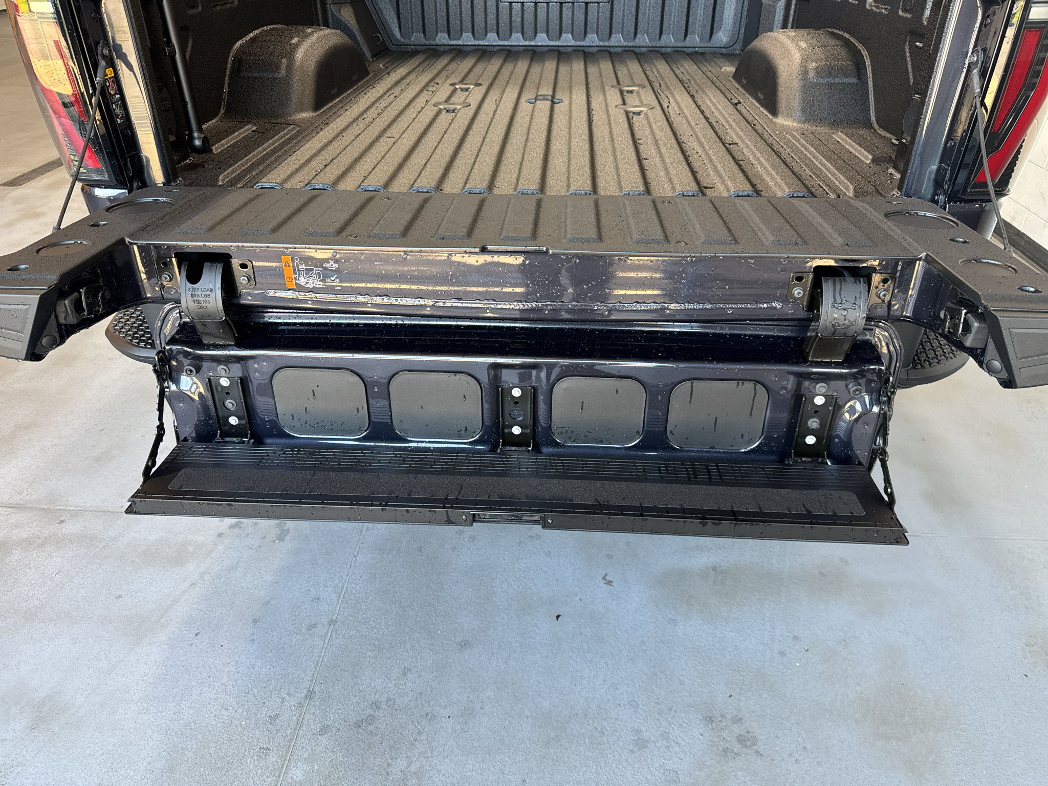 New 2026 GMC Sierra 2500 AT4 w/ AT4 Premium Plus Package AWD/4WD image 25