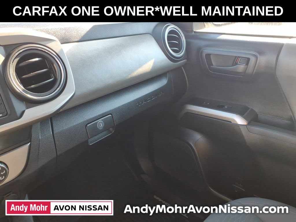 Used 2019 Toyota Tacoma SR5 AWD/4WD image 29