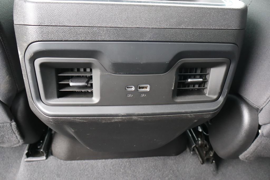 Used 2023 Chevrolet Silverado 1500 RST w/ Z71 Off-Road Package AWD/4WD image 16
