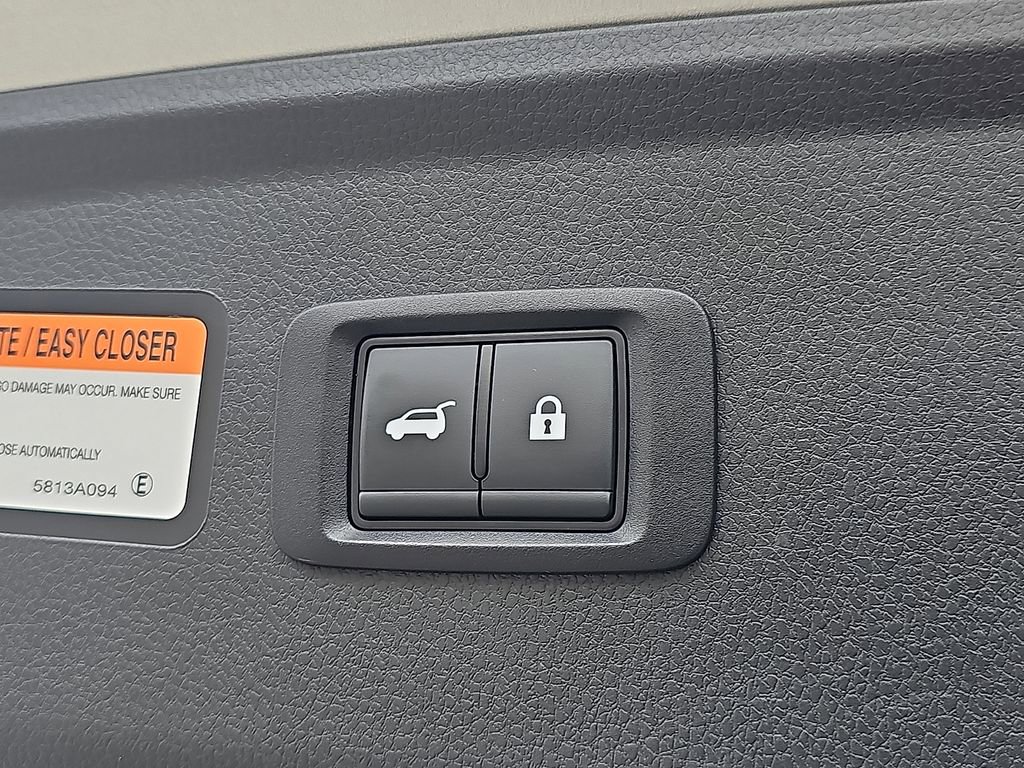 Used 2025 Mitsubishi Eclipse Cross SE image 31