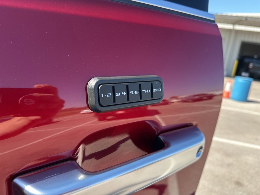 New 2025 Ford F250 Platinum w/ Platinum Plus Package image 57