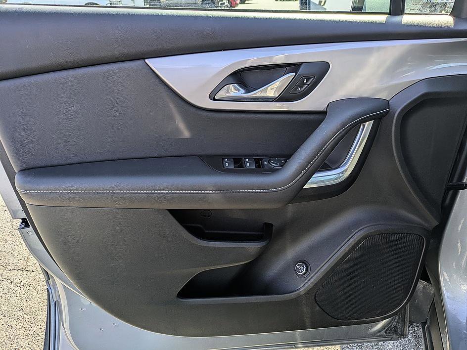 Used 2024 Chevrolet Blazer LT w/ Convenience Package image 12