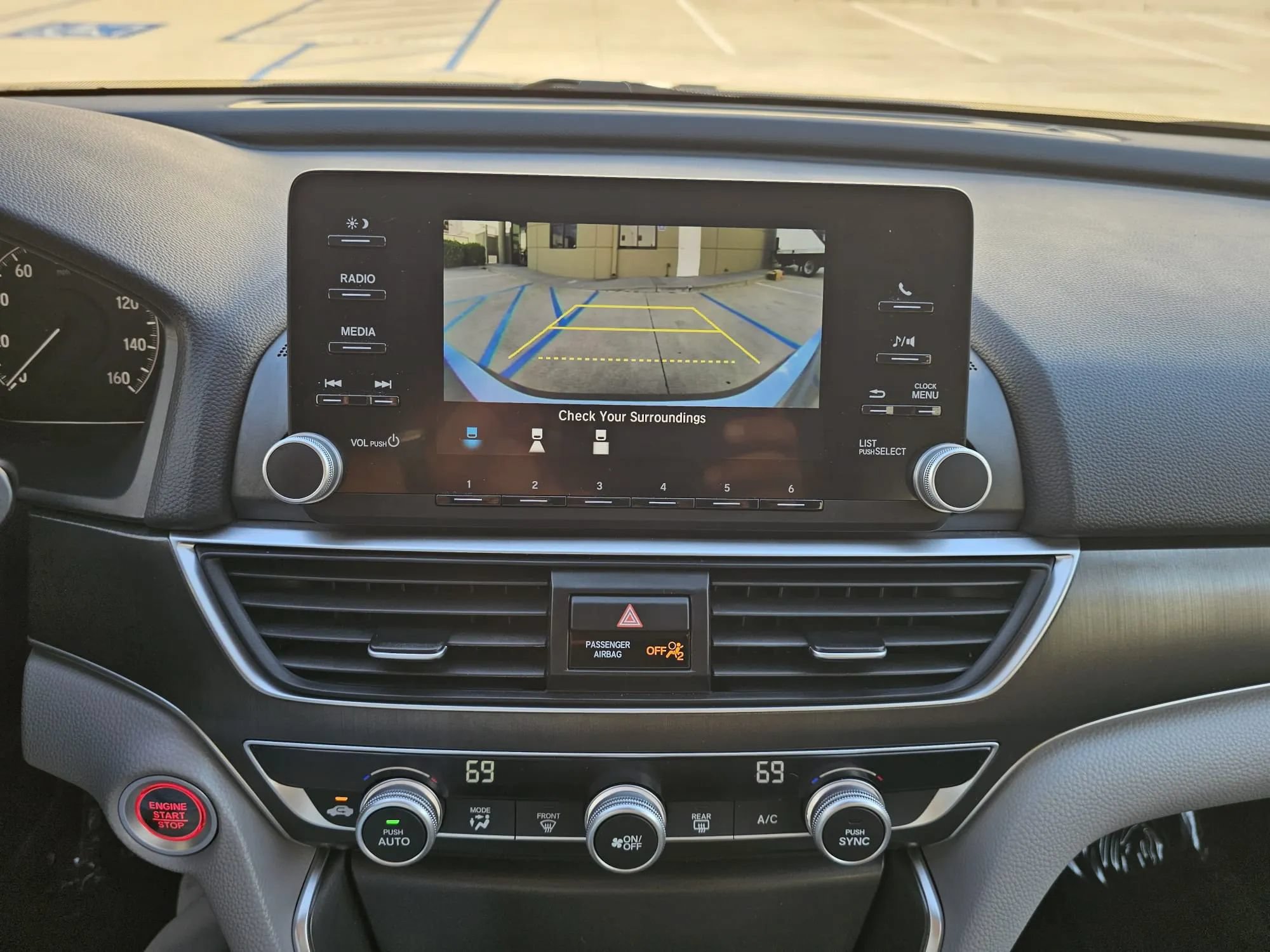 Used 2019 Honda Accord LX image 29