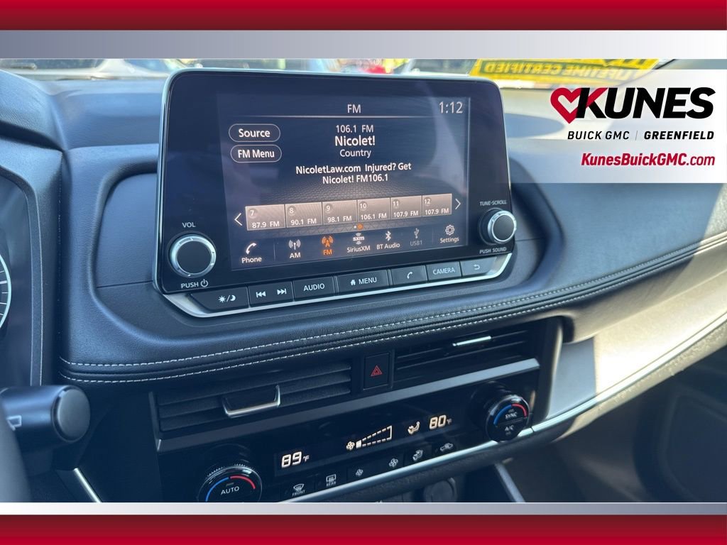 Used 2025 Nissan Rogue SV AWD/4WD image 19