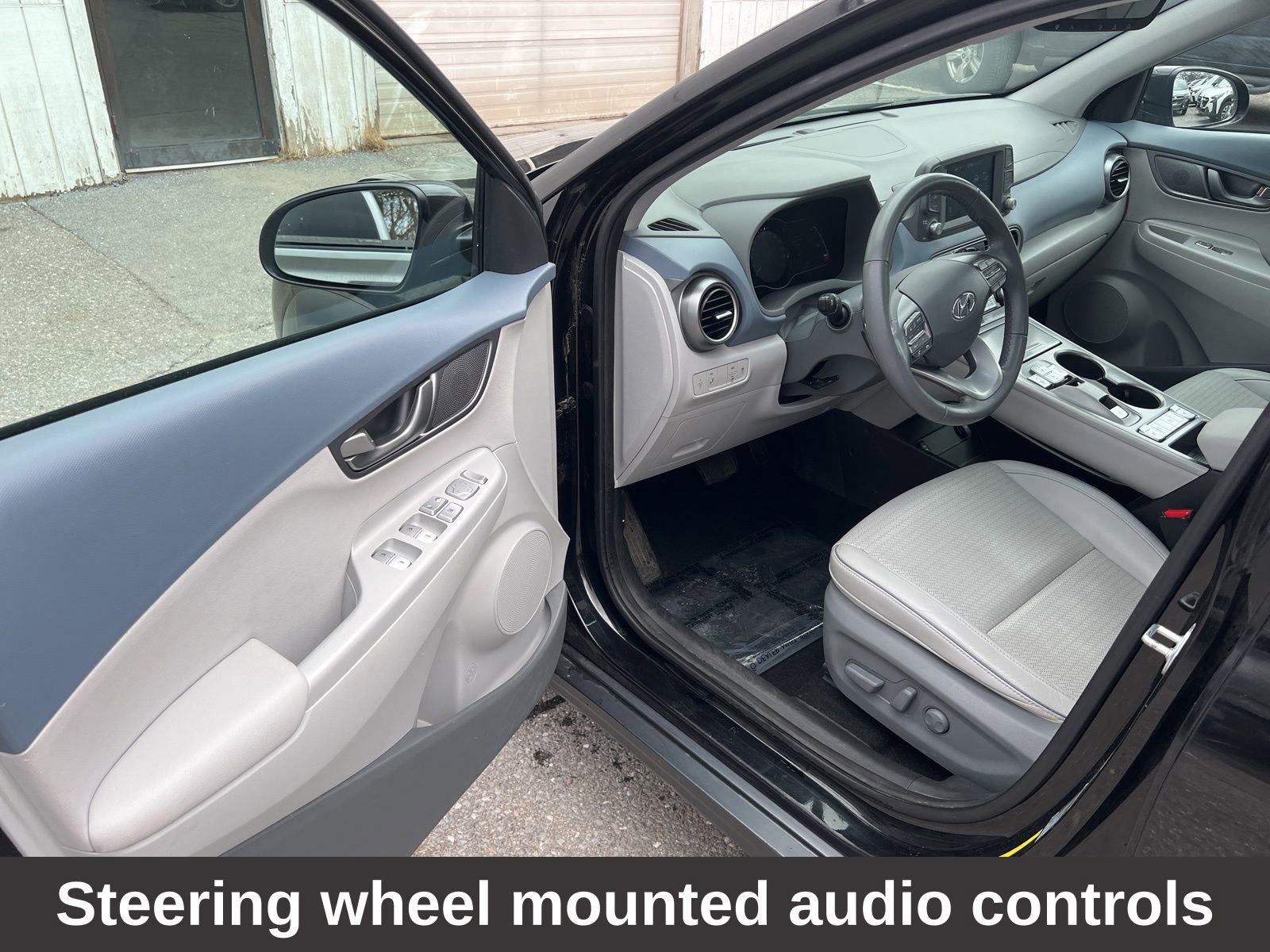 Used 2020 Hyundai Kona Limited image 13