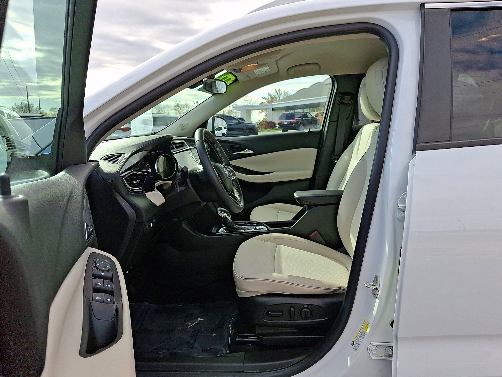 Certified 2023 Buick Encore GX Select image 13