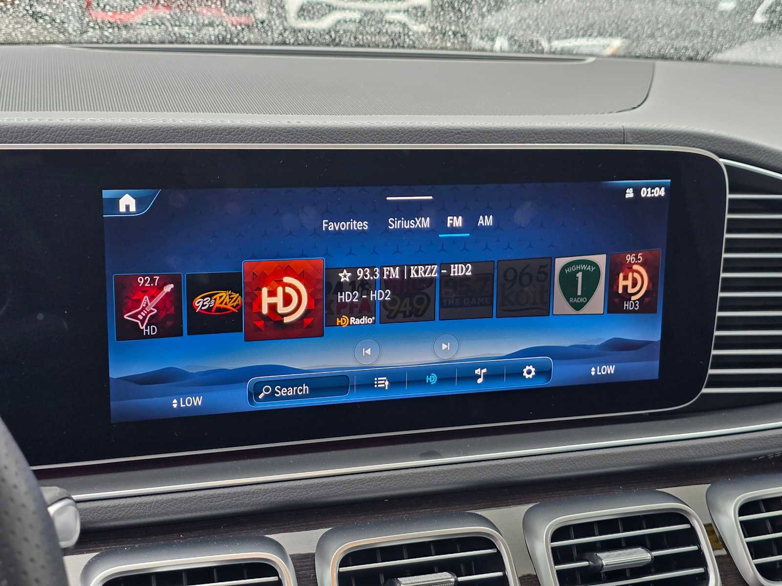 Used 2024 Mercedes-Benz GLS 580 4MATIC image 32