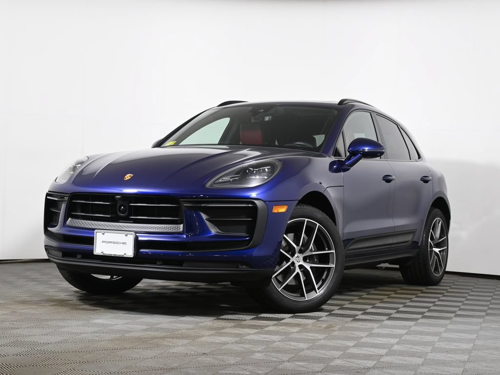 Used 2026 Porsche Macan AWD/4WD image 1
