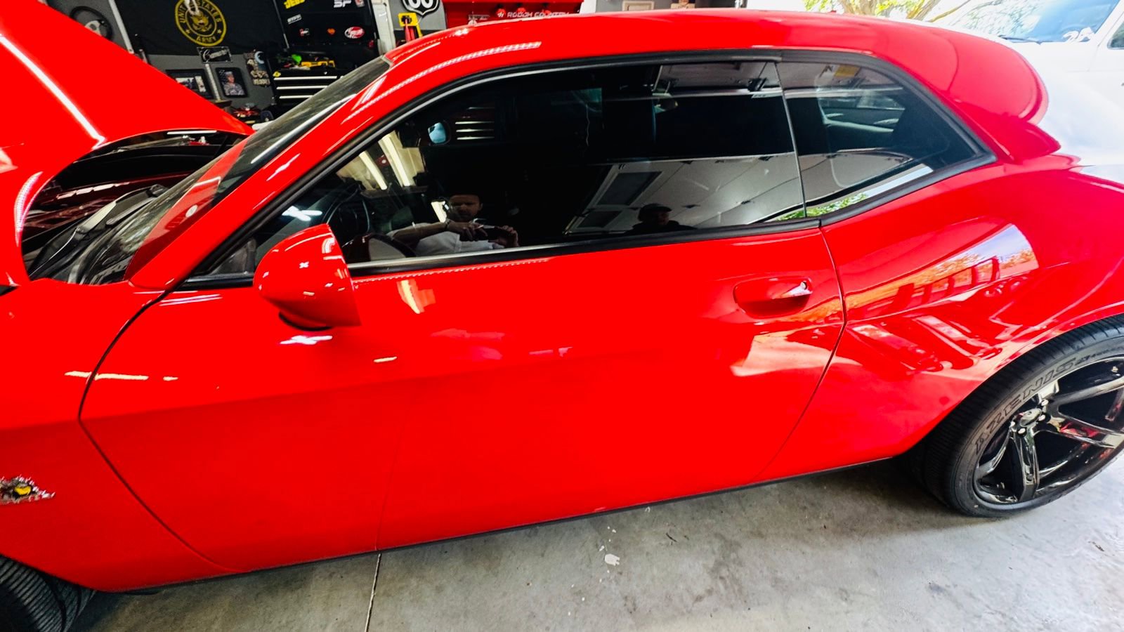 Used 2016 Dodge Challenger R/T Scat Pack w/ Leather Interior Group image 13