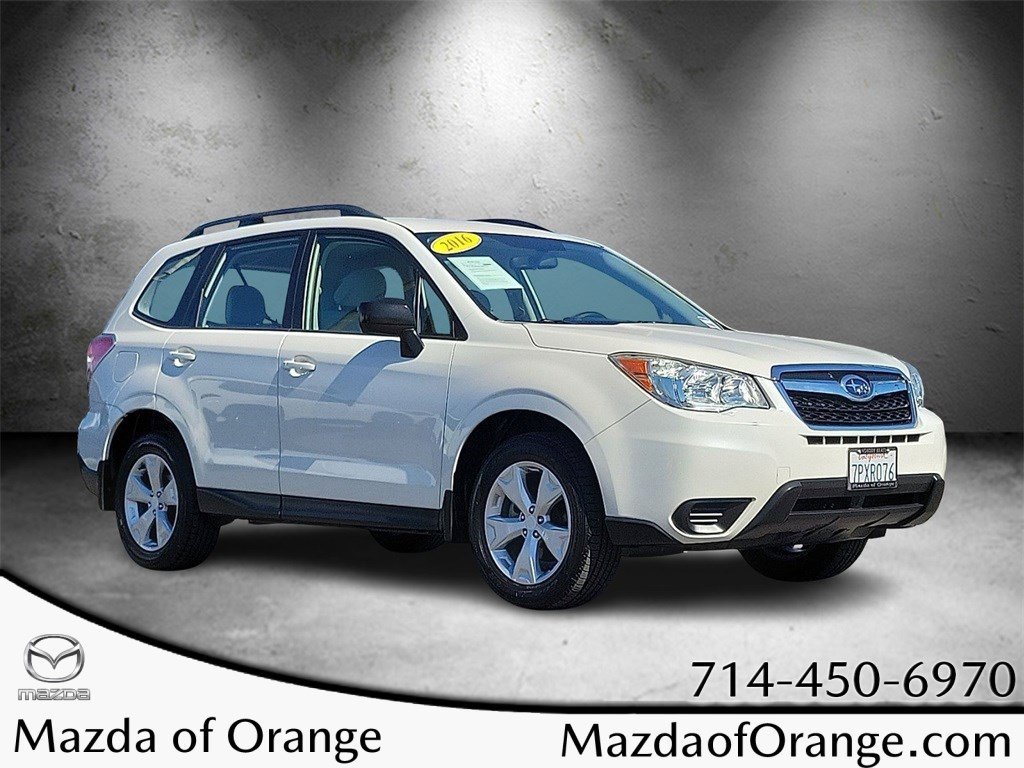 Used 2016 Subaru Forester 2.5i w/ Alloy Wheel Package
