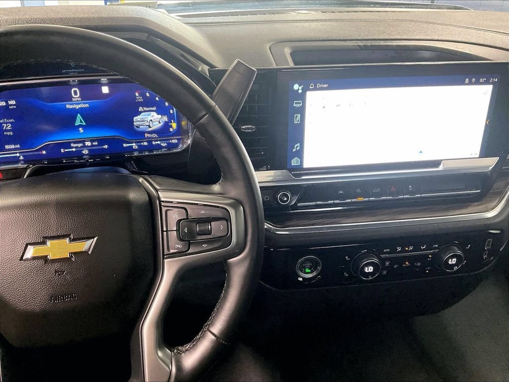 Used 2023 Chevrolet Silverado 1500 LT AWD/4WD image 18