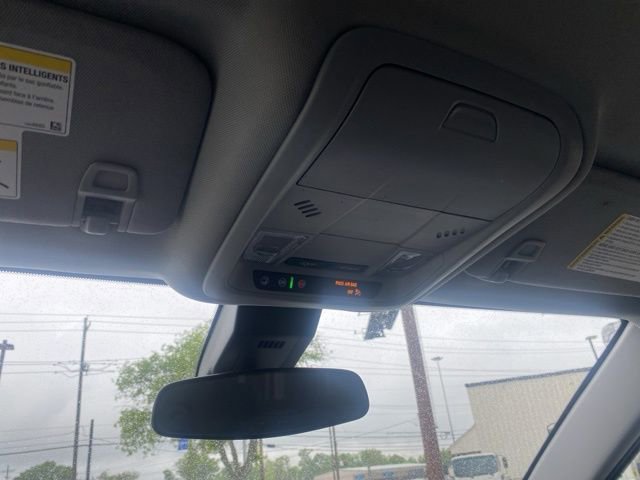 Used 2023 Chevrolet Equinox LT FWD image 30