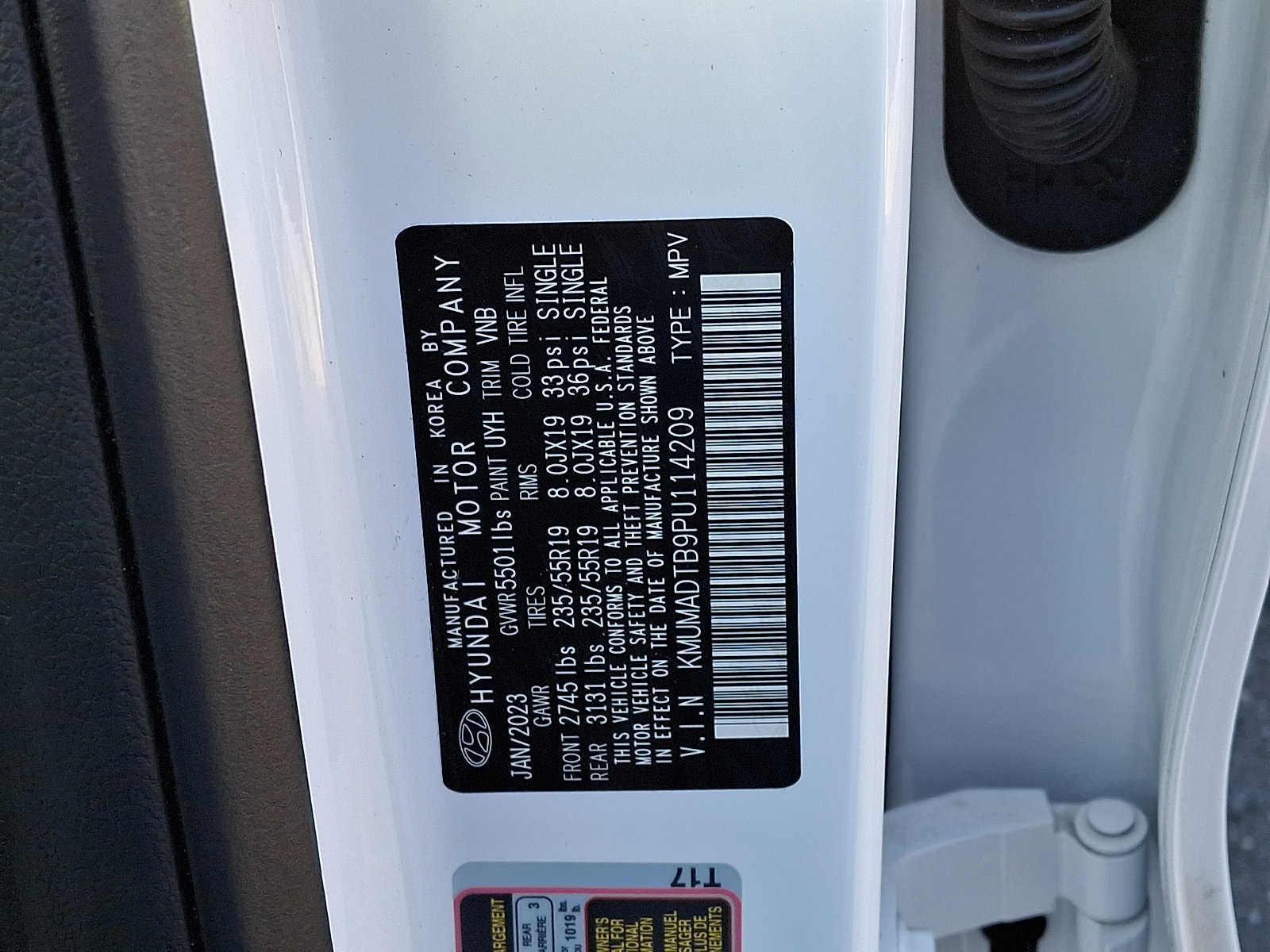 Certified 2023 Genesis GV70 2.5T w/ Select Package AWD/4WD image 28