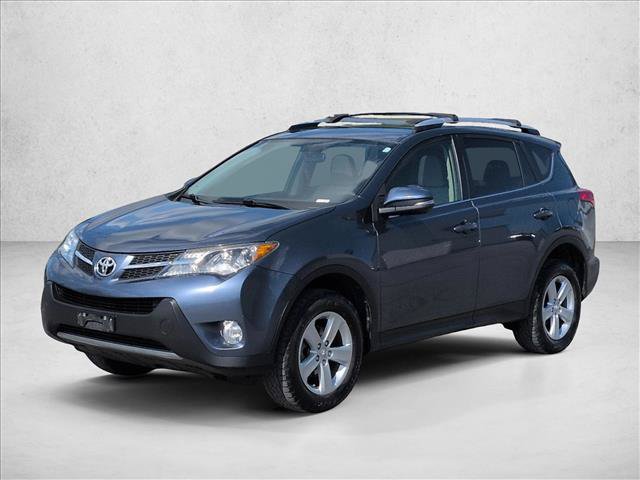 Used 2014 Toyota RAV4 XLE AWD/4WD image 4