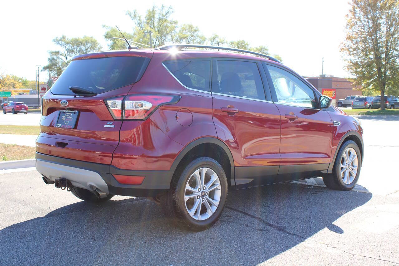 Used 2017 Ford Escape SE image 13