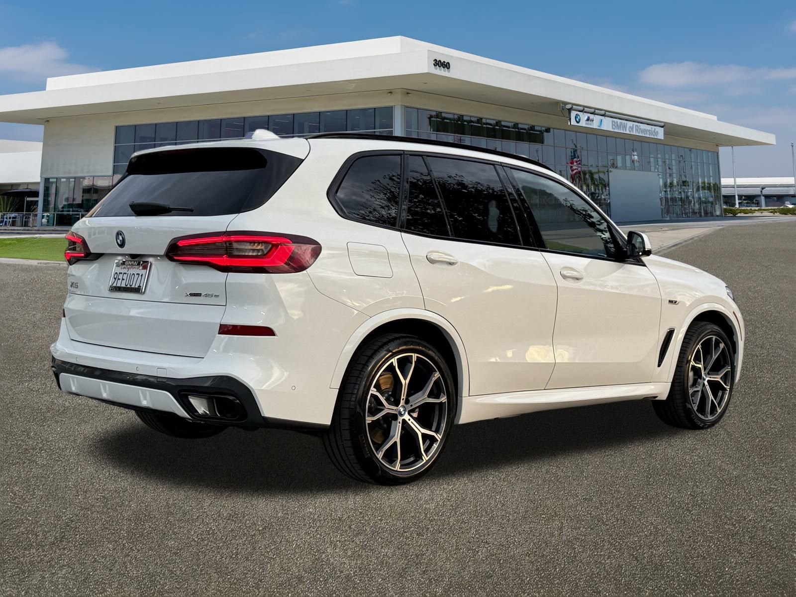 Certified 2023 BMW X5 xDrive45e w/ Executive Package image 11