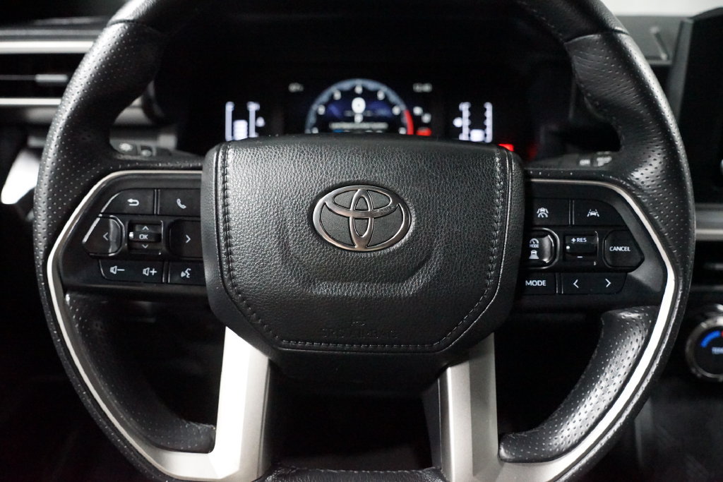 Certified 2026 Toyota 4Runner SR5 AWD/4WD image 13