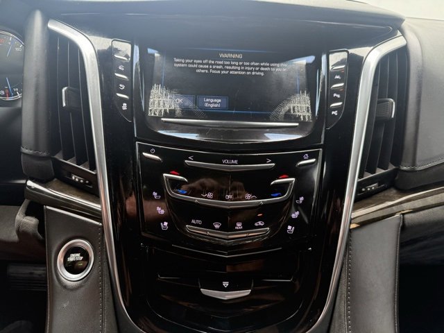 Used 2017 Cadillac Escalade ESV Platinum image 24