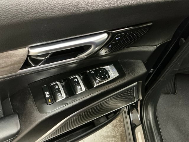 Used 2021 Kia Telluride SX w/ Nightfall Edition Package AWD/4WD image 16