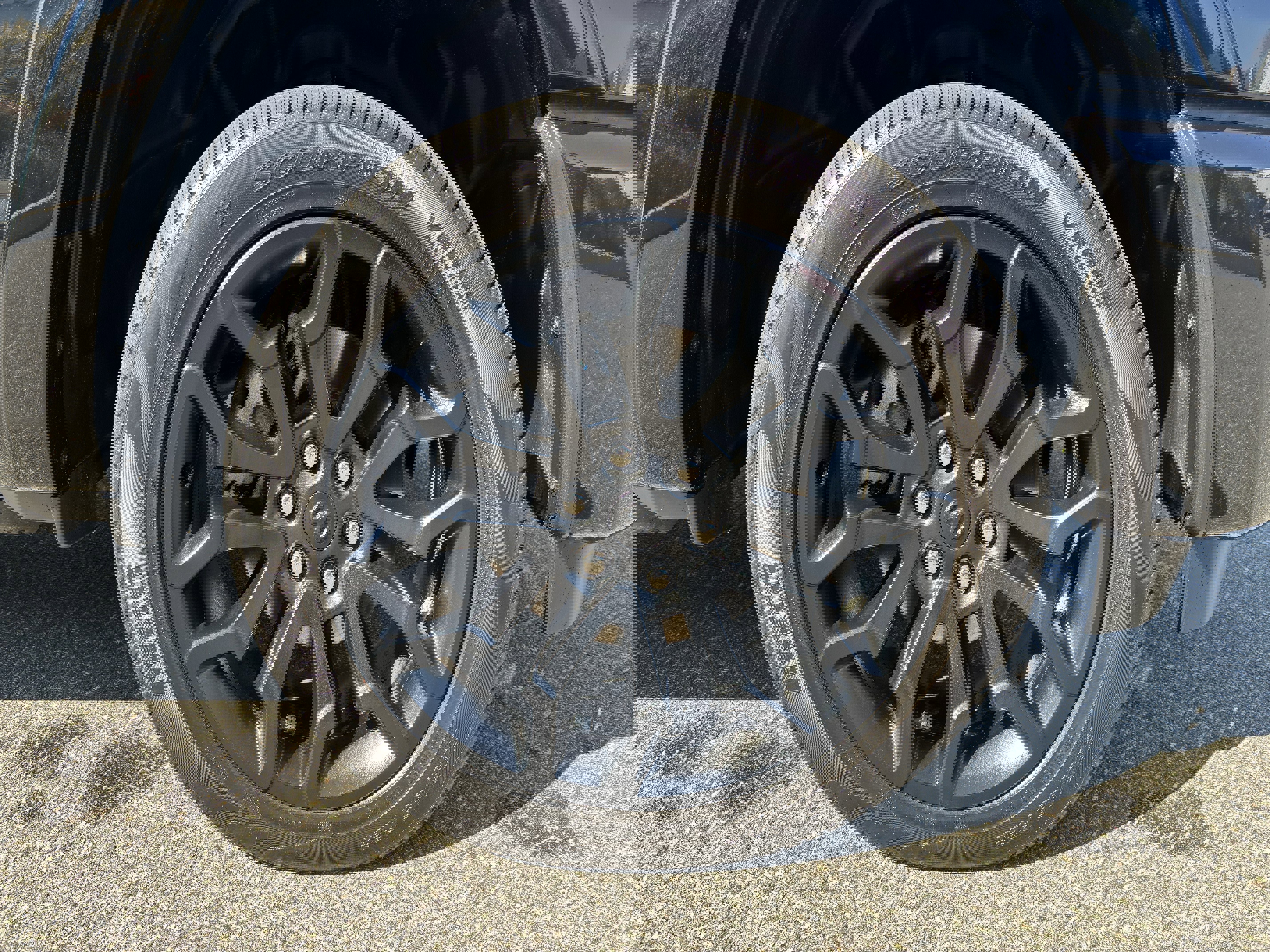 Used 2025 RAM 1500 Limited AWD/4WD image 11