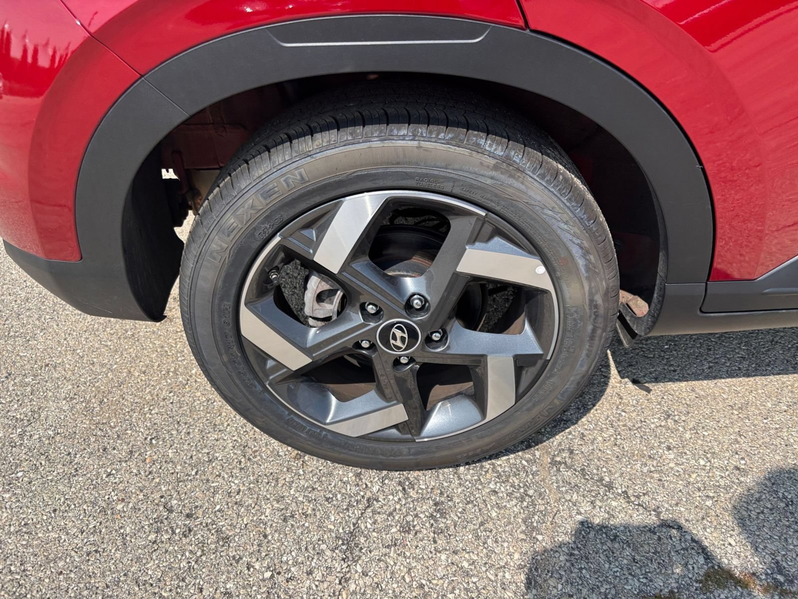 Used 2026 Hyundai Venue SEL FWD image 30