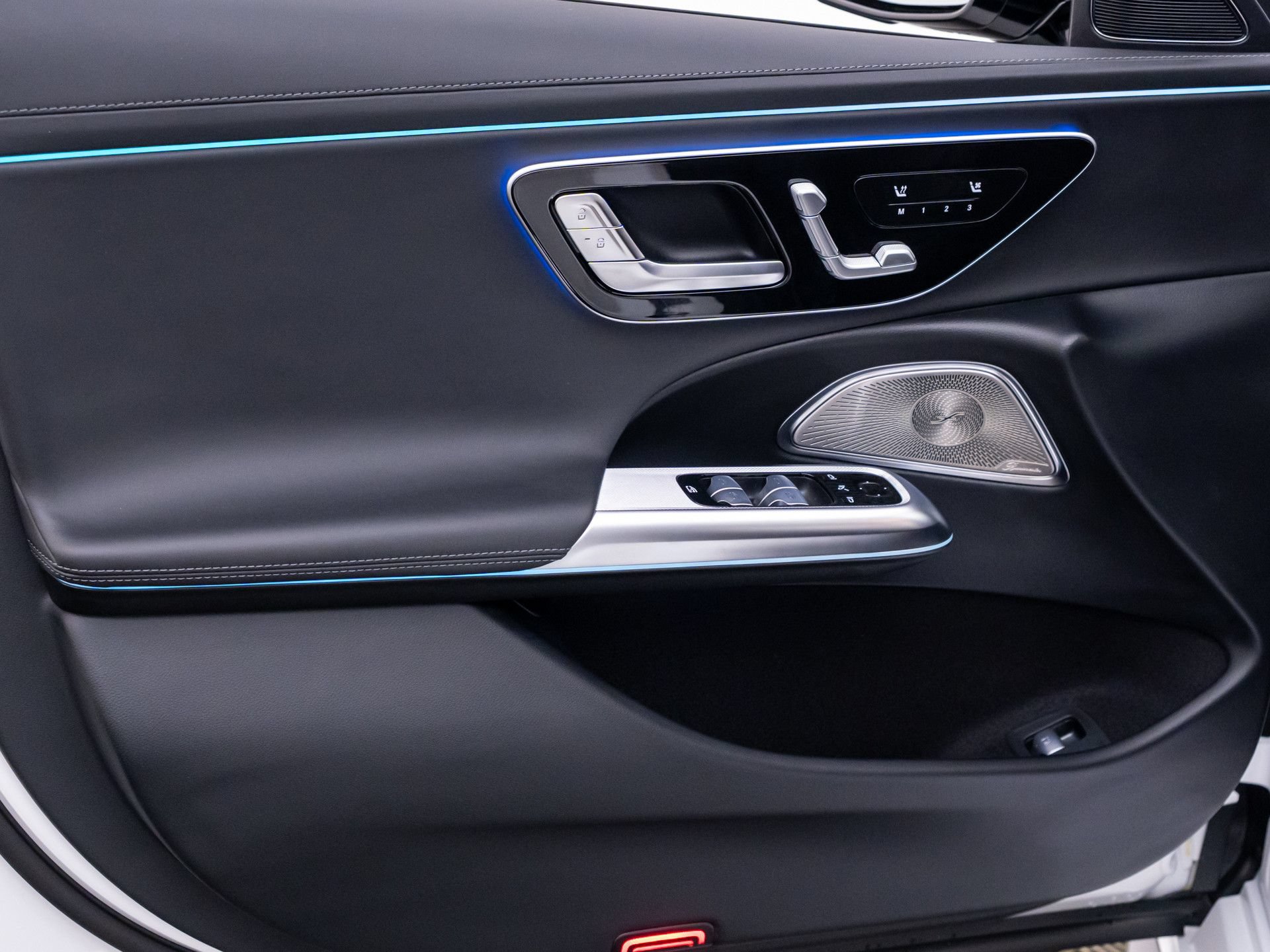 New 2026 Mercedes-Benz E 53 AMG e 4MATIC Sedan image 14