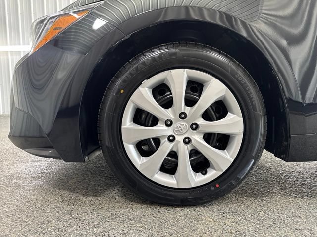 Used 2024 Toyota Corolla LE FWD image 22