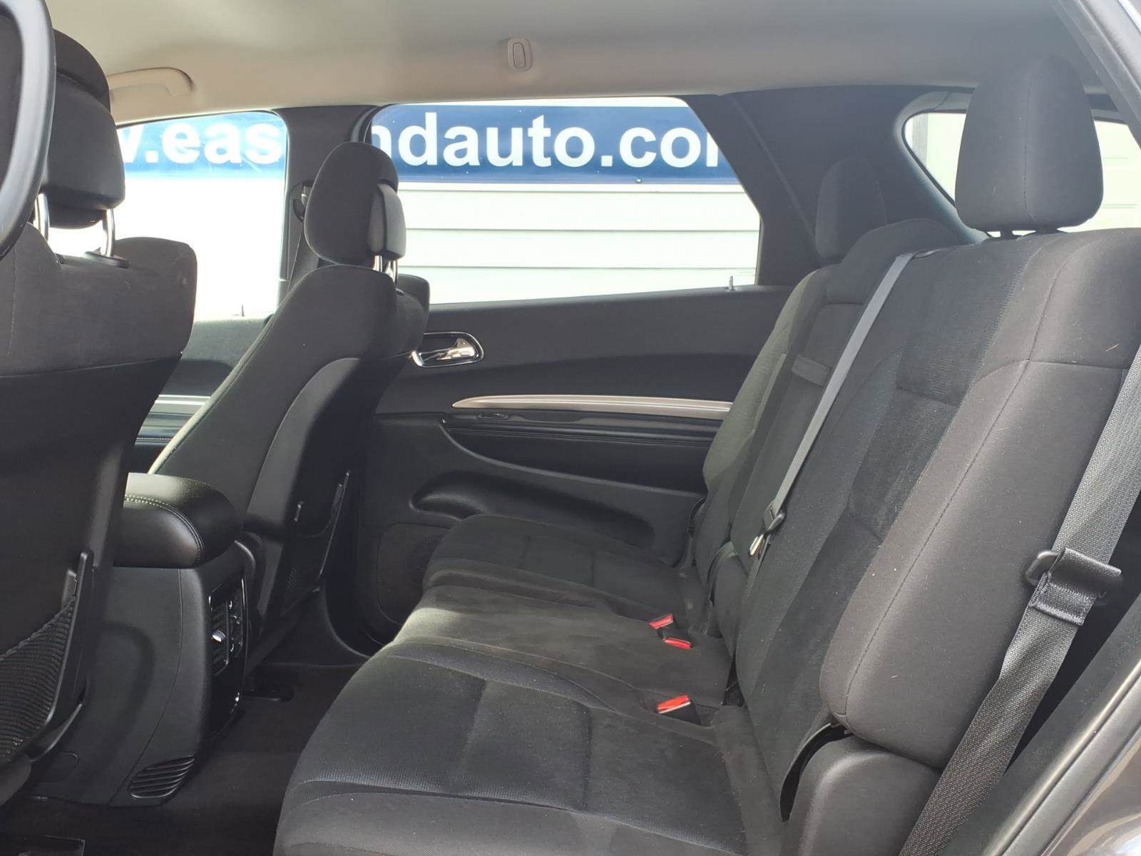Used 2017 Dodge Durango SXT w/ 3rd Row Seating Group image 8