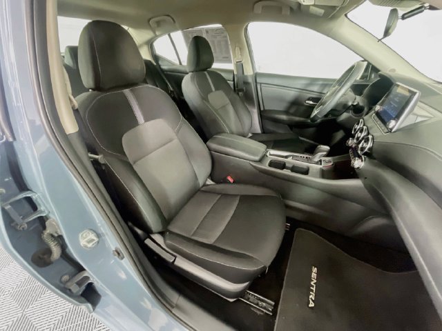 Used 2025 Nissan Sentra SV w/ All-Weather Package FWD image 27