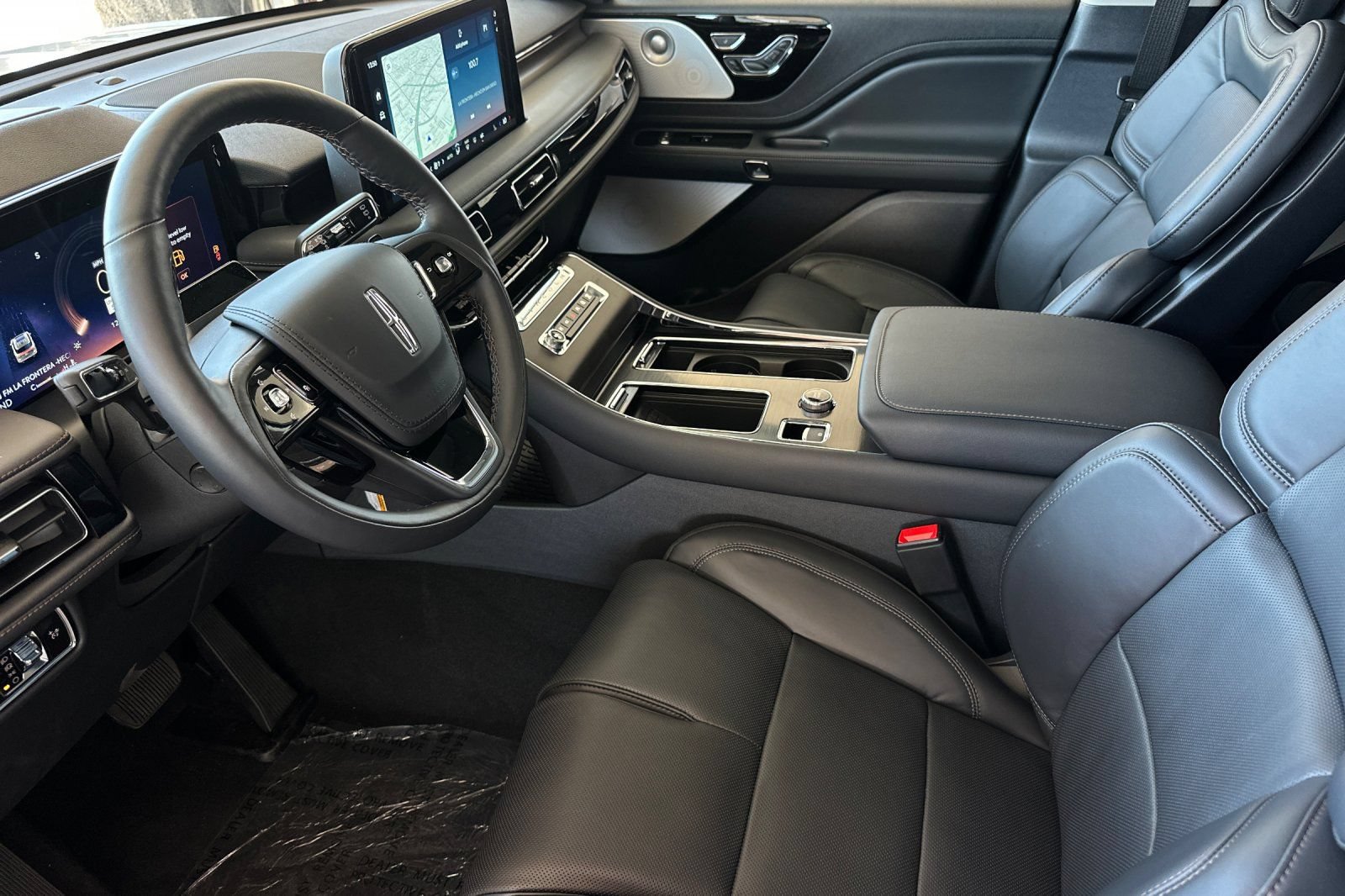 New 2026 Lincoln Aviator Reserve AWD/4WD image 9